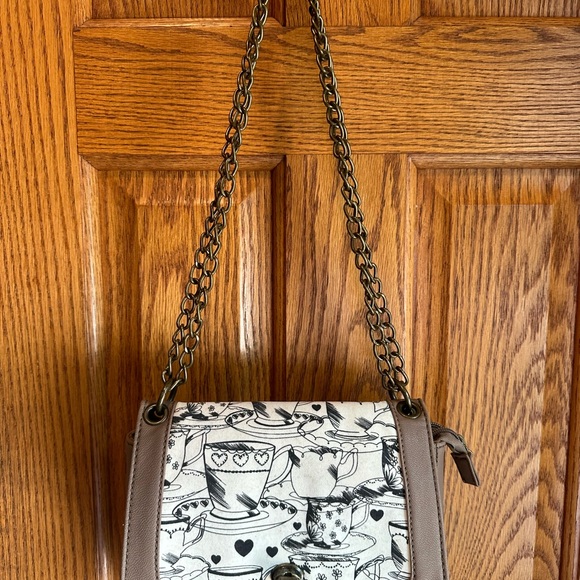 Yumi Purse Chain Strap Tea Cup Coffee Mug Bag Shoulder Crossbody - Picture 11 of 15